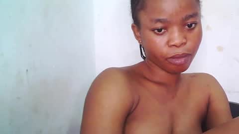 cherryxpussy online show from April 25, 12:41 pm