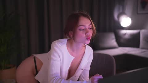 chillwithstacy online show from March 6, 10:36 pm