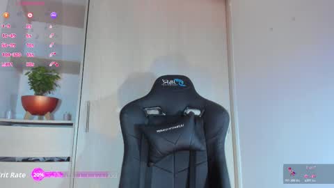 Chloe Miller  online show from November 14, 4:12 am