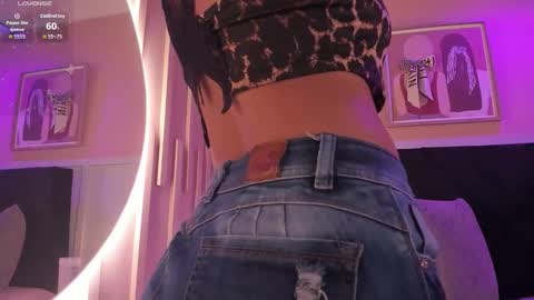   online show from March 5, 8:37 pm