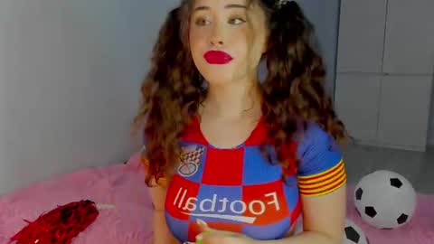 My name is Chloe Like my broadcast pls online show from June 26, 6:58 am