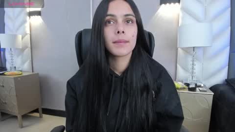  Chloe Harper  online show from December 15, 11:37 am