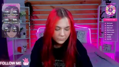 Chloe online show from December 19, 1:21 am