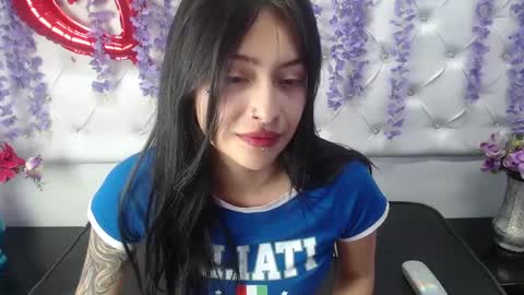 chloeowen_ online show from February 18, 3:21 am
