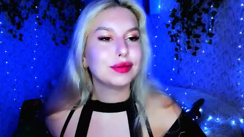 Snapshot of chloericci chatting on October 14, 12:08 pm ChloeRicci online show from October 14, 12:08 pm