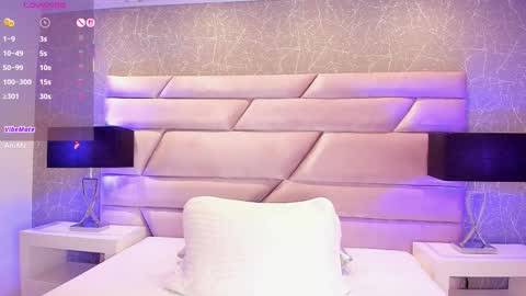 CHLOE  online show from October 27, 7:52 pm