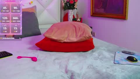 Chloey online show from April 11, 7:25 am