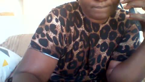 chocobabe002 online show from February 12, 10:39 am