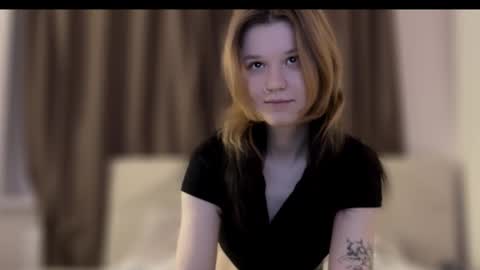 Lissa online show from November 23, 3:25 pm