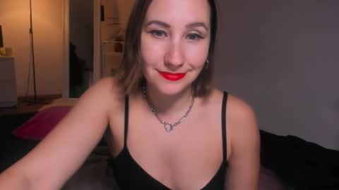 christina rosse online show from November 8, 3:50 pm