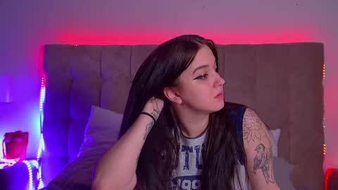 Christina online show from March 2, 4:39 am