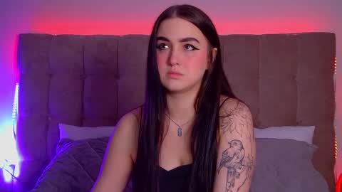 Christina online show from March 10, 6:23 pm