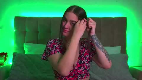 Christina online show from February 21, 6:26 pm