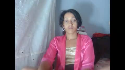 Snapshot of christine213 chatting on October 20, 8:56 pm christine213 online show from October 20, 8:56 pm