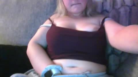 Christine online show from December 20, 3:21 am