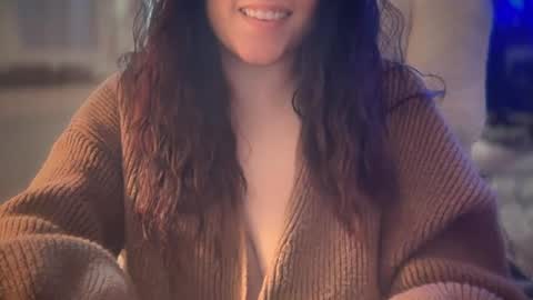 xolena zo-lee-na online show from July 29, 3:45 pm