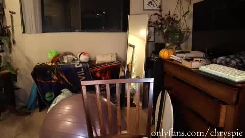 Chrys online show from February 22, 7:09 am