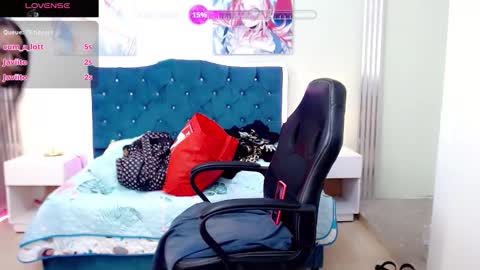 Lulu online show from February 4, 2:09 pm