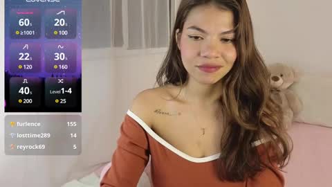 Mia online show from December 14, 3:50 am