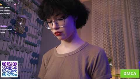   L  online show from February 6, 6:11 pm