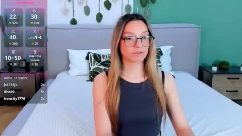 cindymori online show from November 25, 3:25 pm