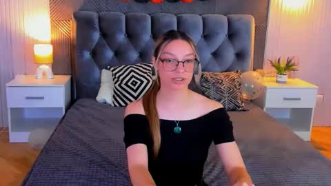 cindymori online show from October 31, 3:27 pm