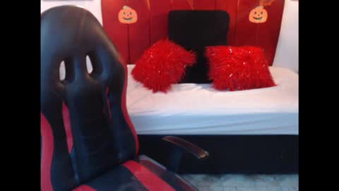 Cindy online show from November 1, 5:06 pm