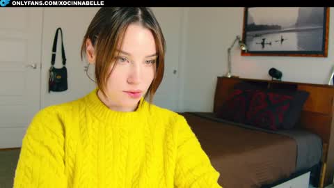 Snapshot of cinnabelle chatting on October 23, 9:10 pm Cinnabelle online show from October 23, 9:10 pm