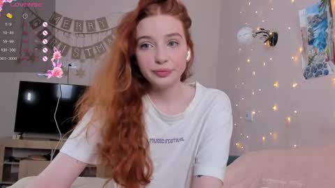 Maddy online show from December 20, 4:04 pm