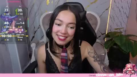 Cinnamon online show from May 5, 8:12 pm