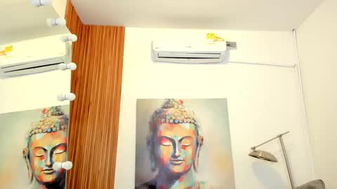 Cintia online show from October 29, 12:20 pm