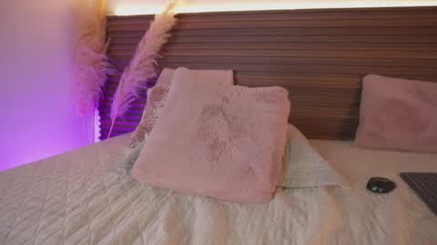 Cinthia online show from January 7, 7:01 am