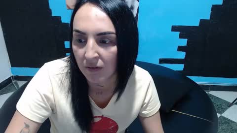 Cinthya online show from December 20, 7:40 pm