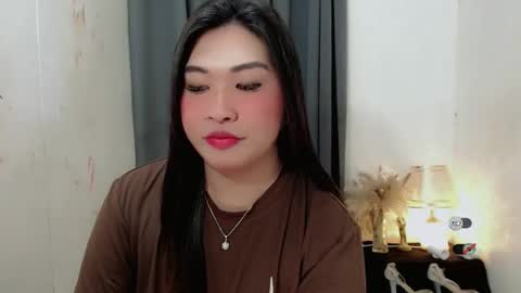 CLAIRE online show from September 30, 2:01 pm