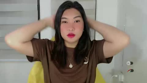 CLAIRE online show from March 12, 5:24 am