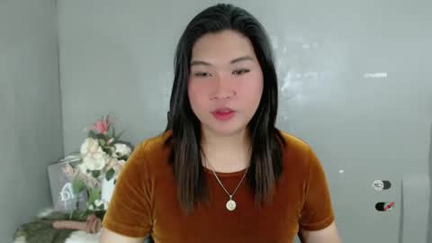 CLAIRE online show from February 4, 7:44 pm