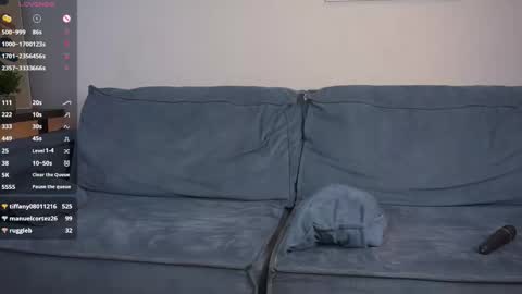 Bambi and Aoi online show from February 11, 1:01 pm