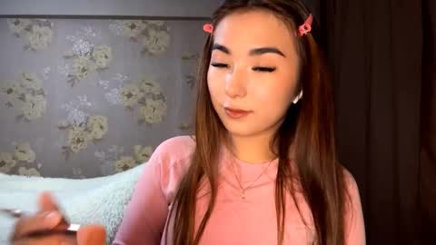 Yuna online show from October 2, 2:33 pm