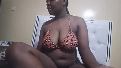 Snapshot of classy_zoey chatting on September 28, 9:31 pm classy_zoey online show from September 28, 9:31 pm