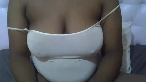 Snapshot of classy_zoey chatting on October 2, 7:57 am classy_zoey online show from October 2, 7:57 am