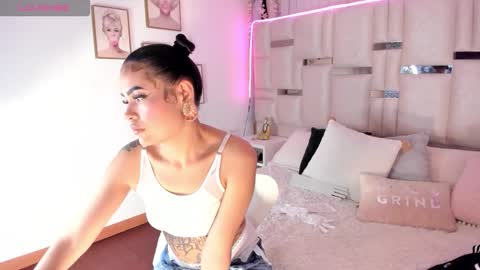 Cleo  smith online show from October 24, 4:19 am