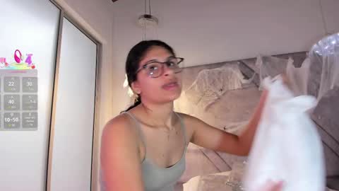 Snapshot of cleopatraa1 chatting on October 12, 7:05 pm Cleopatra online show from October 12, 7:05 pm