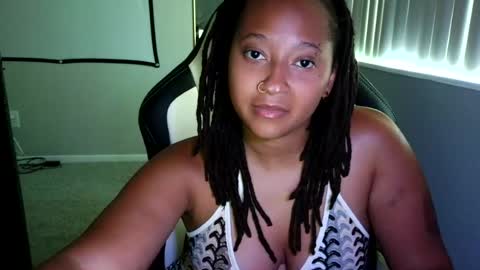 High Queen Clio online show from August 6, 12:06 am