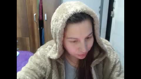 cloepussy online show from October 23, 8:15 pm