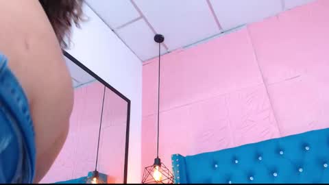 Cloe Stron online show from October 4, 7:40 pm