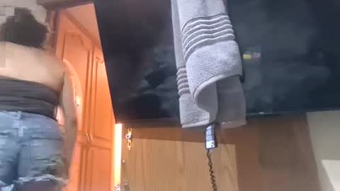 cloudybxtch69 online show from June 13, 2:03 pm
