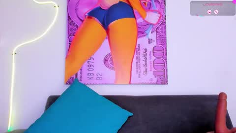 cmila0713 online show from February 14, 11:40 pm