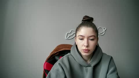 cocoberry1 online show from January 9, 9:35 am