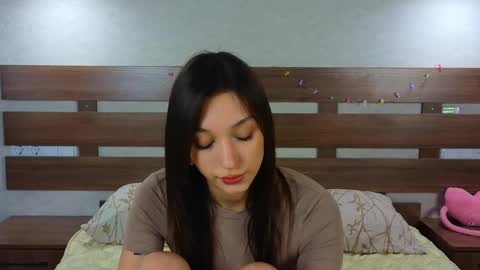 colliencox online show from February 23, 8:18 pm