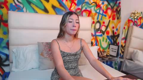 valentina online show from February 15, 1:43 pm